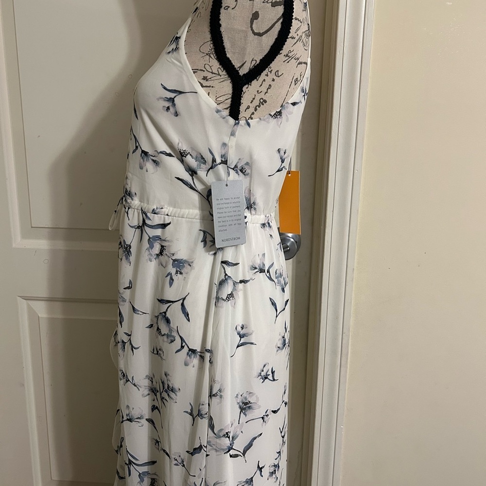 Collective Concepts (Nordstrom) Floral White Dress - Picture 2 of 6